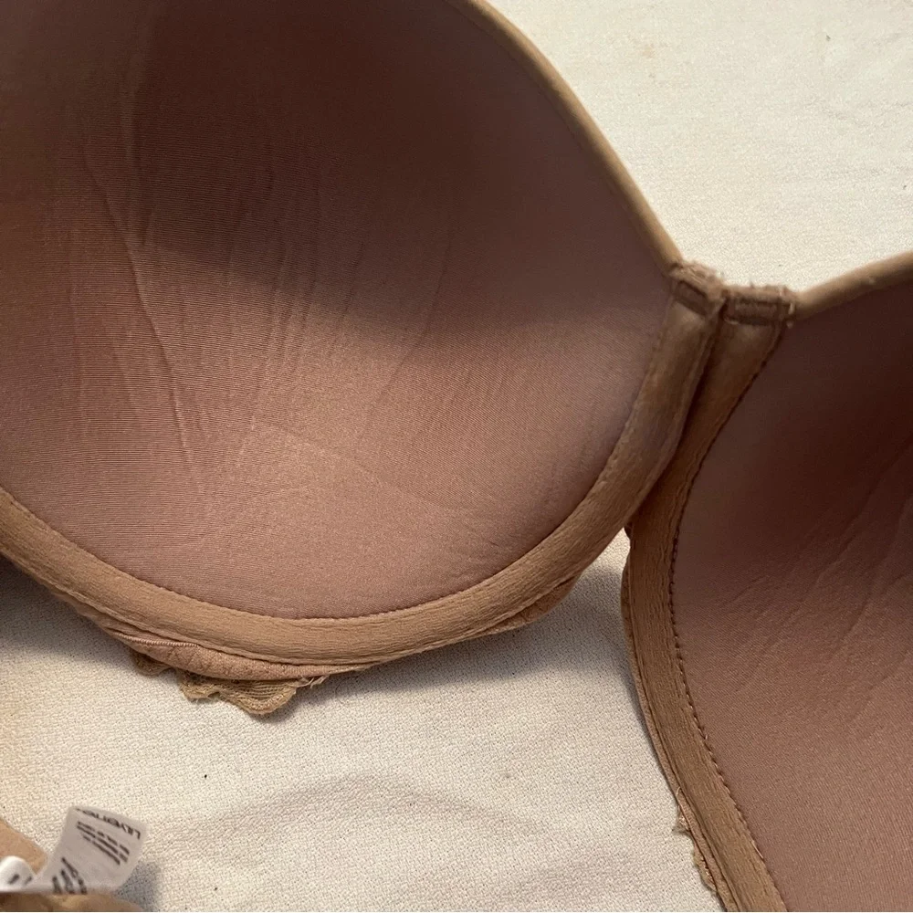 Elegant Lace Strapless Bra in Tan